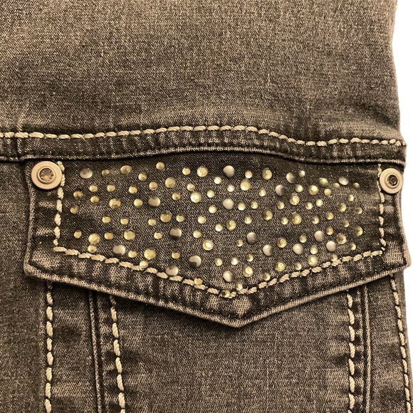 DG2 Diane Gilman - Size M ~ Grey Embellished Jean Jacket - Picture 6 of 8